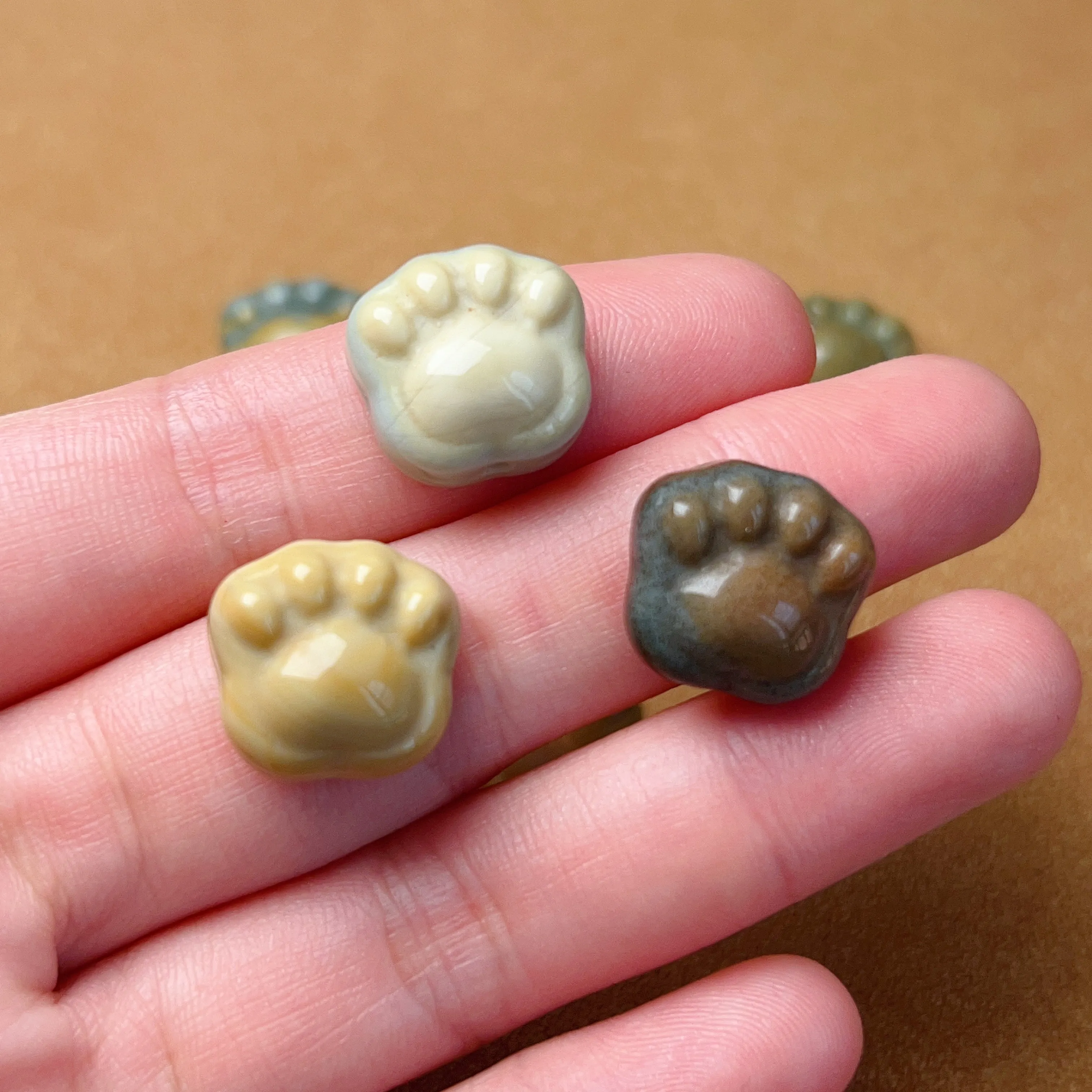 Alashan Agate Cute Little Paws Parts DIY Gemstone Jewelry Accessory