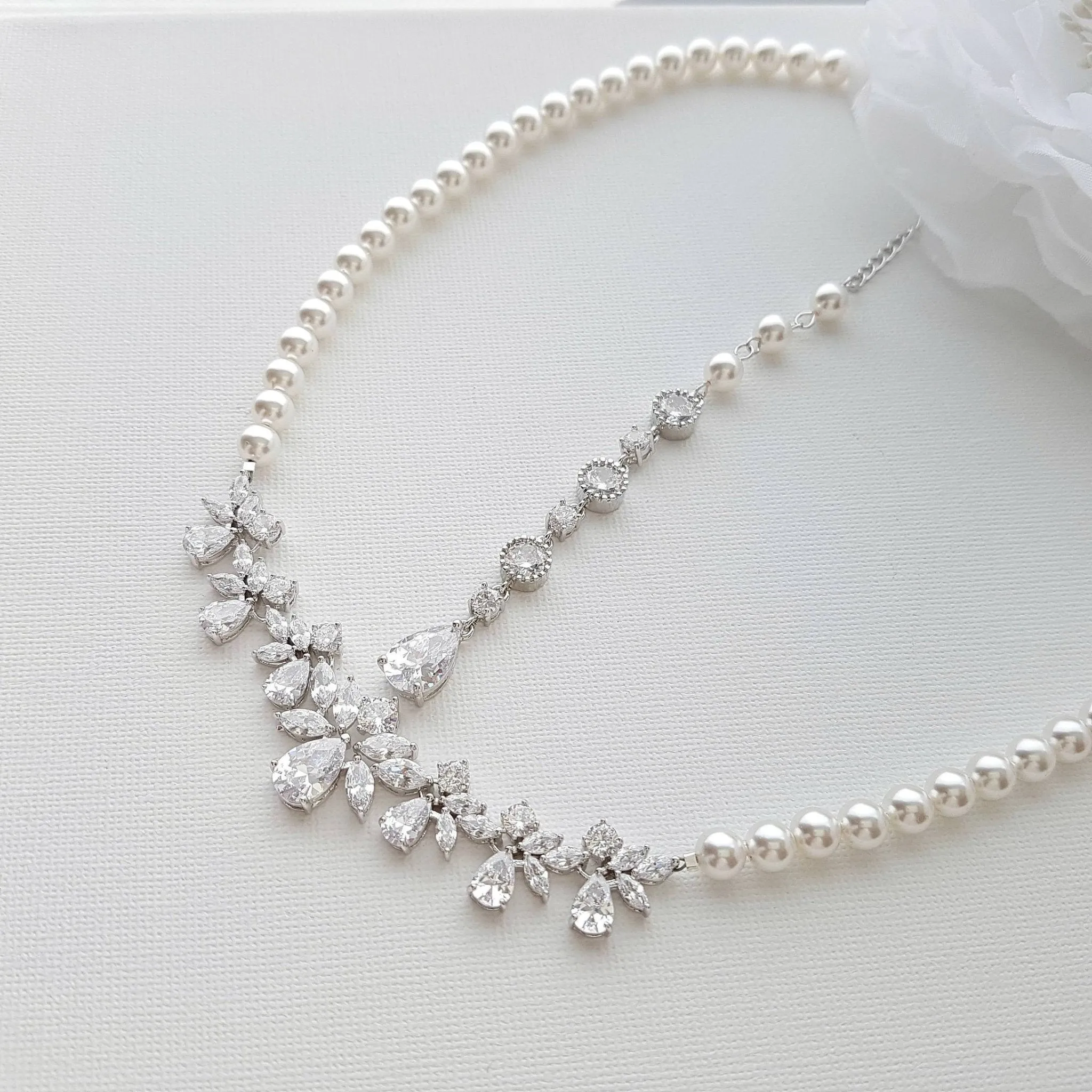 Back Bridal Necklace, Crystal and Pearl Wedding Necklace, Wedding Back Necklace, Necklace with Backdrop, Back Bridal Jewelry, Nicole