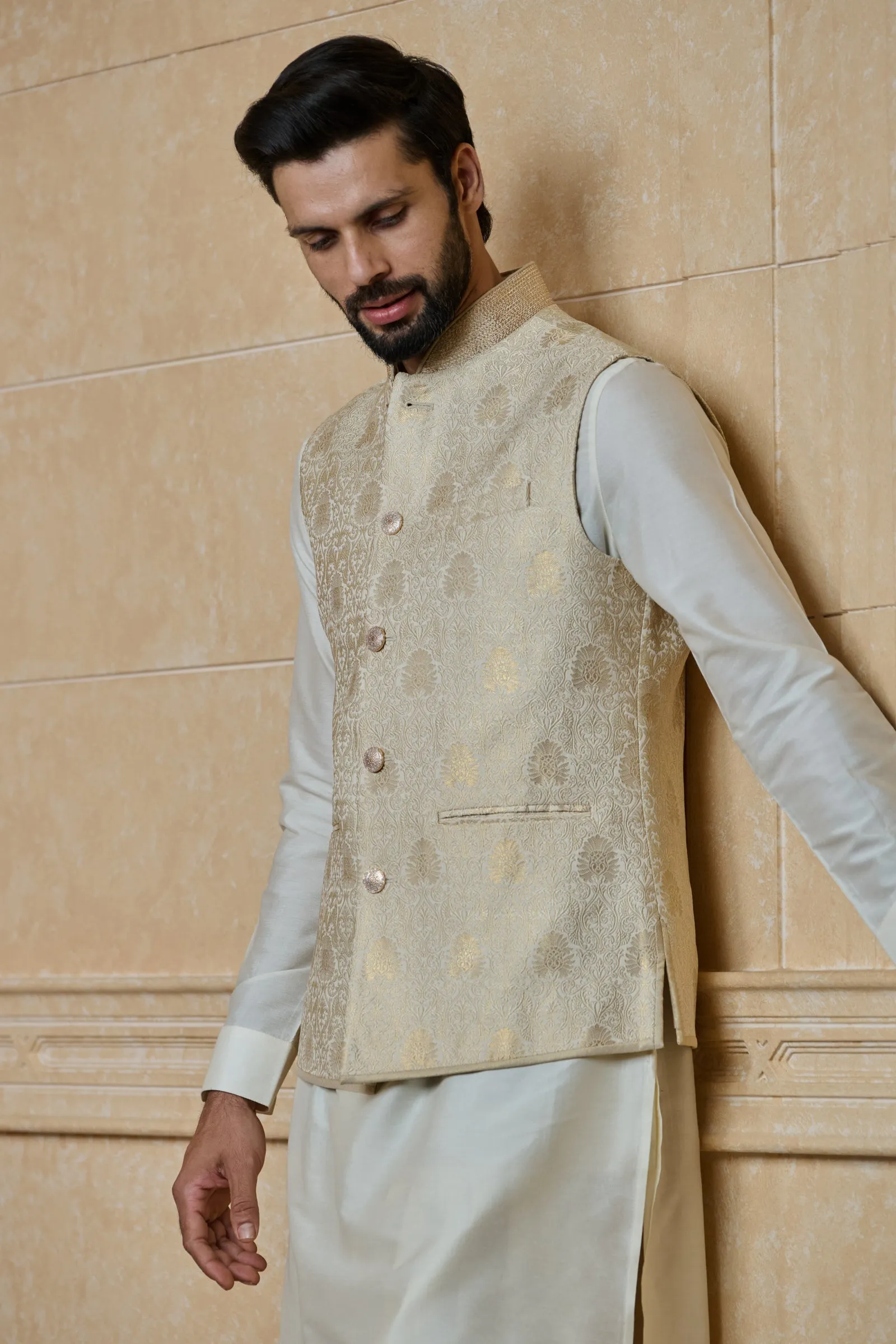 Classic Brocade Kurta Bundi Set