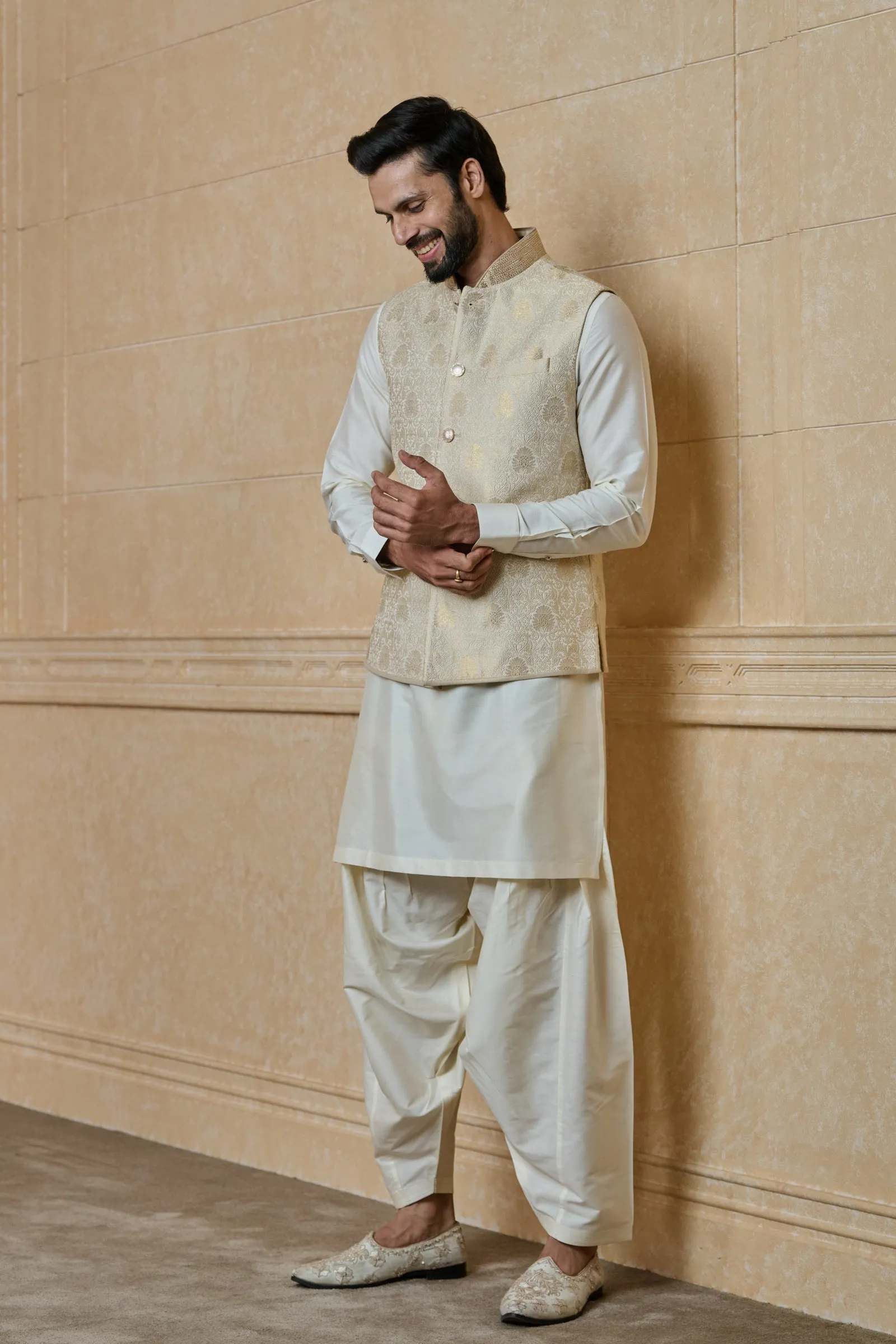 Classic Brocade Kurta Bundi Set