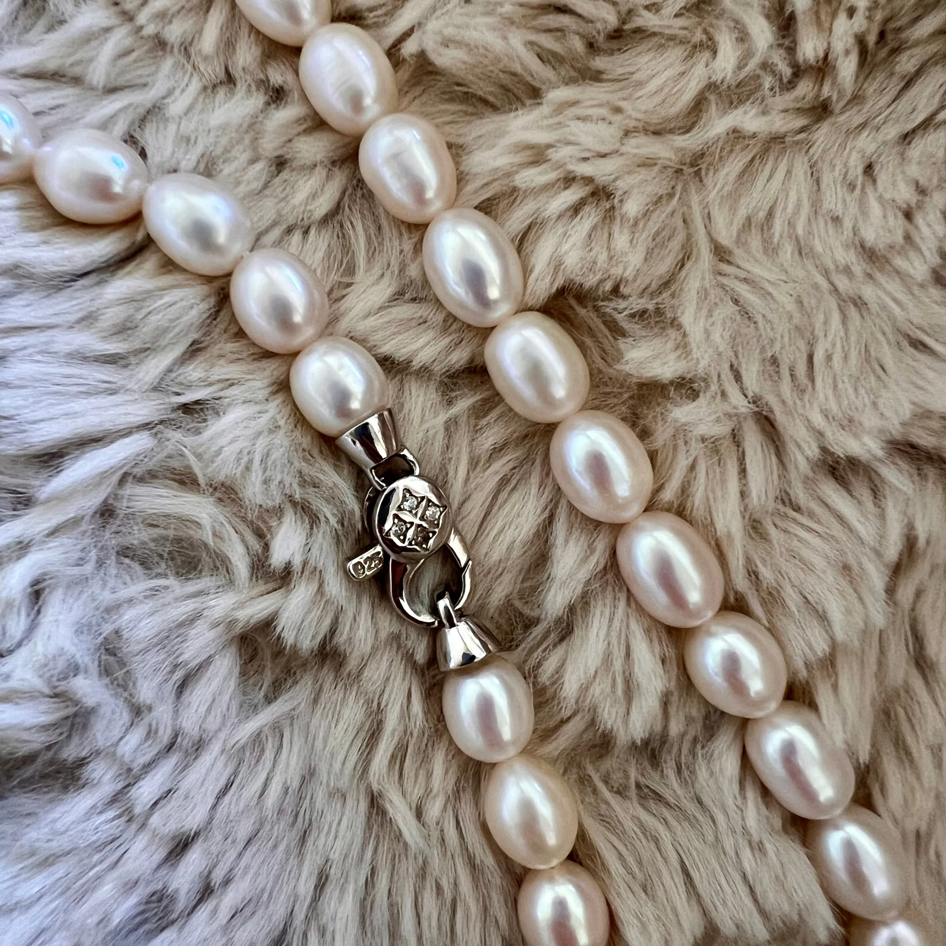 Classic Pearl Beaded Necklace Best Luster Freshwater Pearl Natural Formed Beads with 925 Sterling Silver Clasp