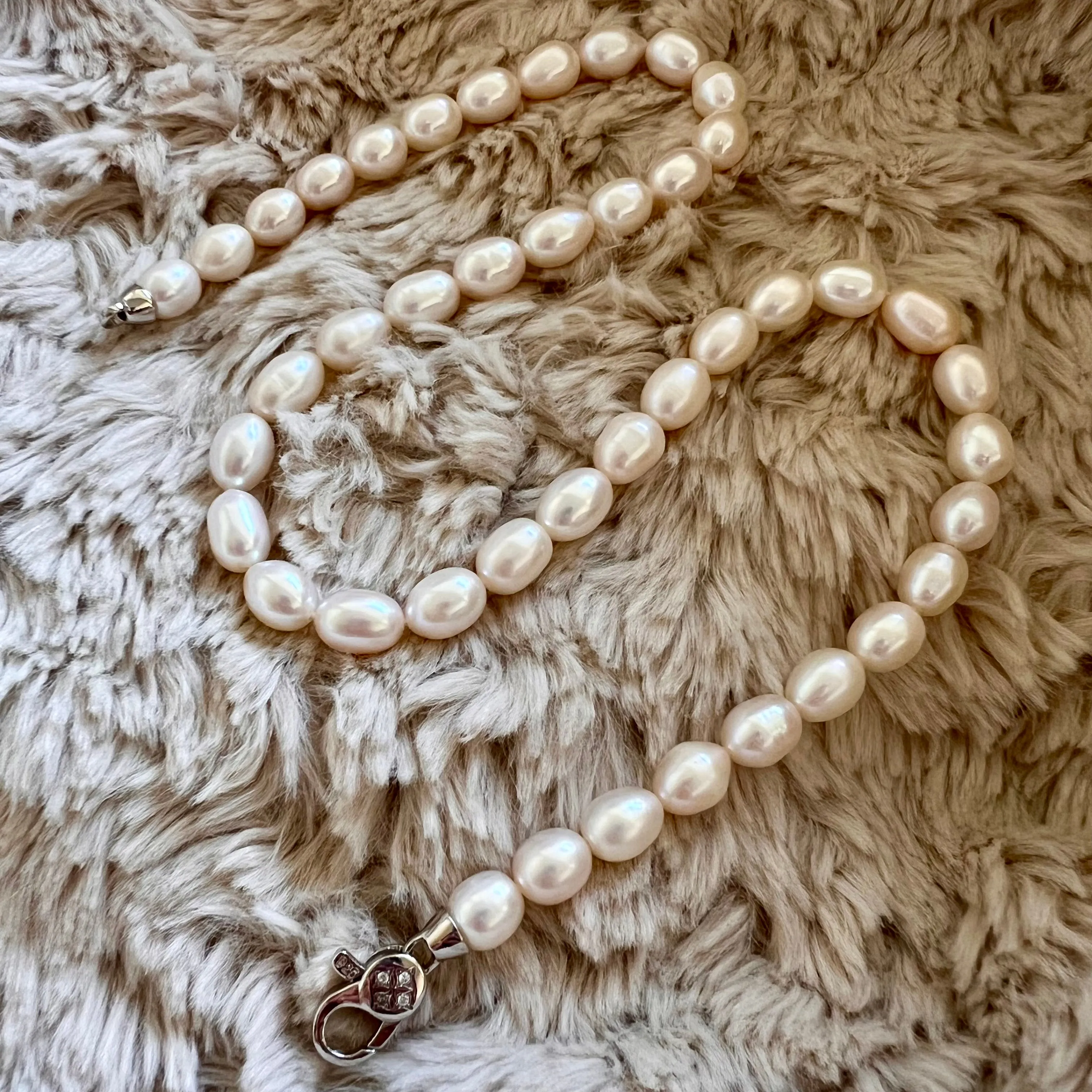 Classic Pearl Beaded Necklace Best Luster Freshwater Pearl Natural Formed Beads with 925 Sterling Silver Clasp