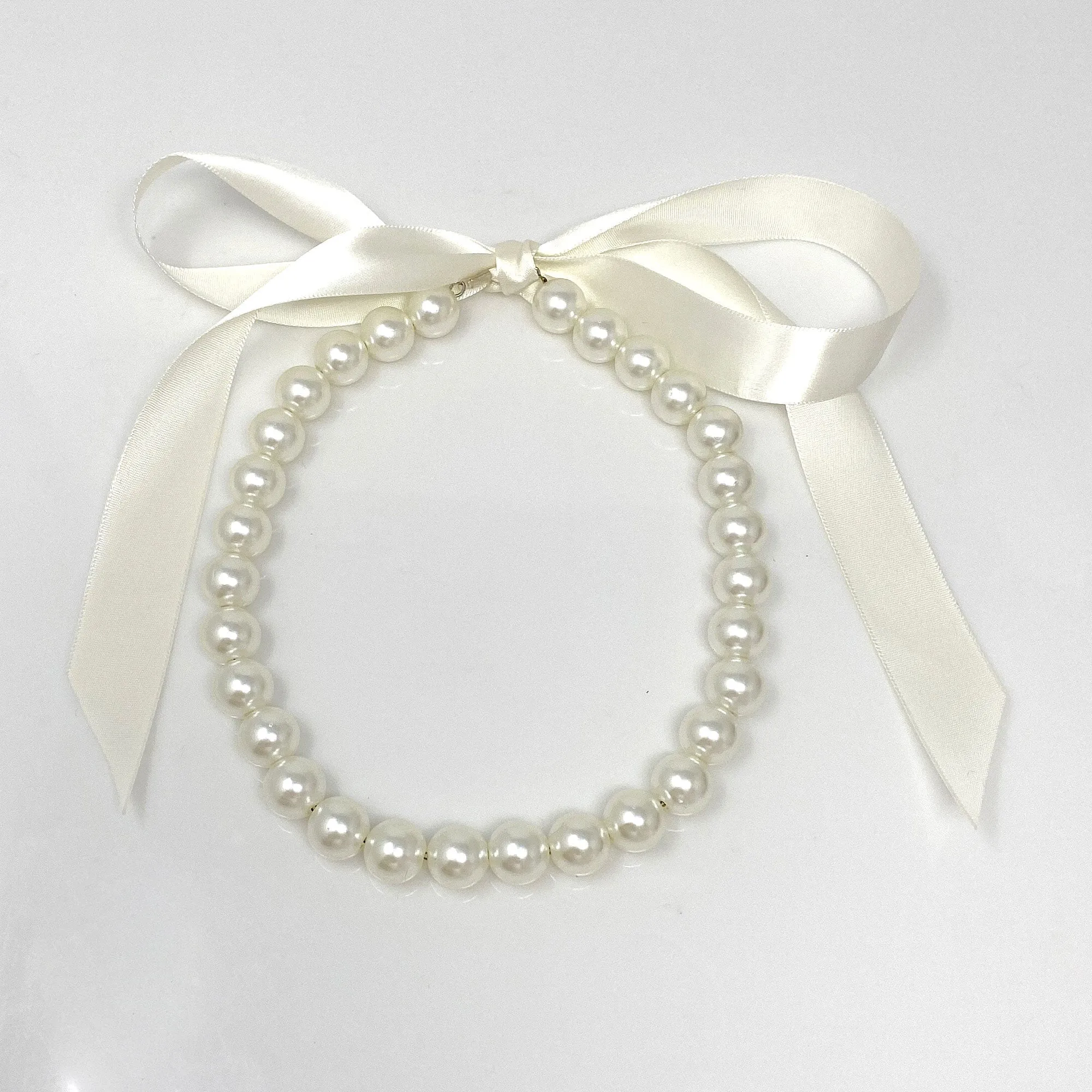 FATIMA ivory pearl ribbon tie necklace (more colours available)