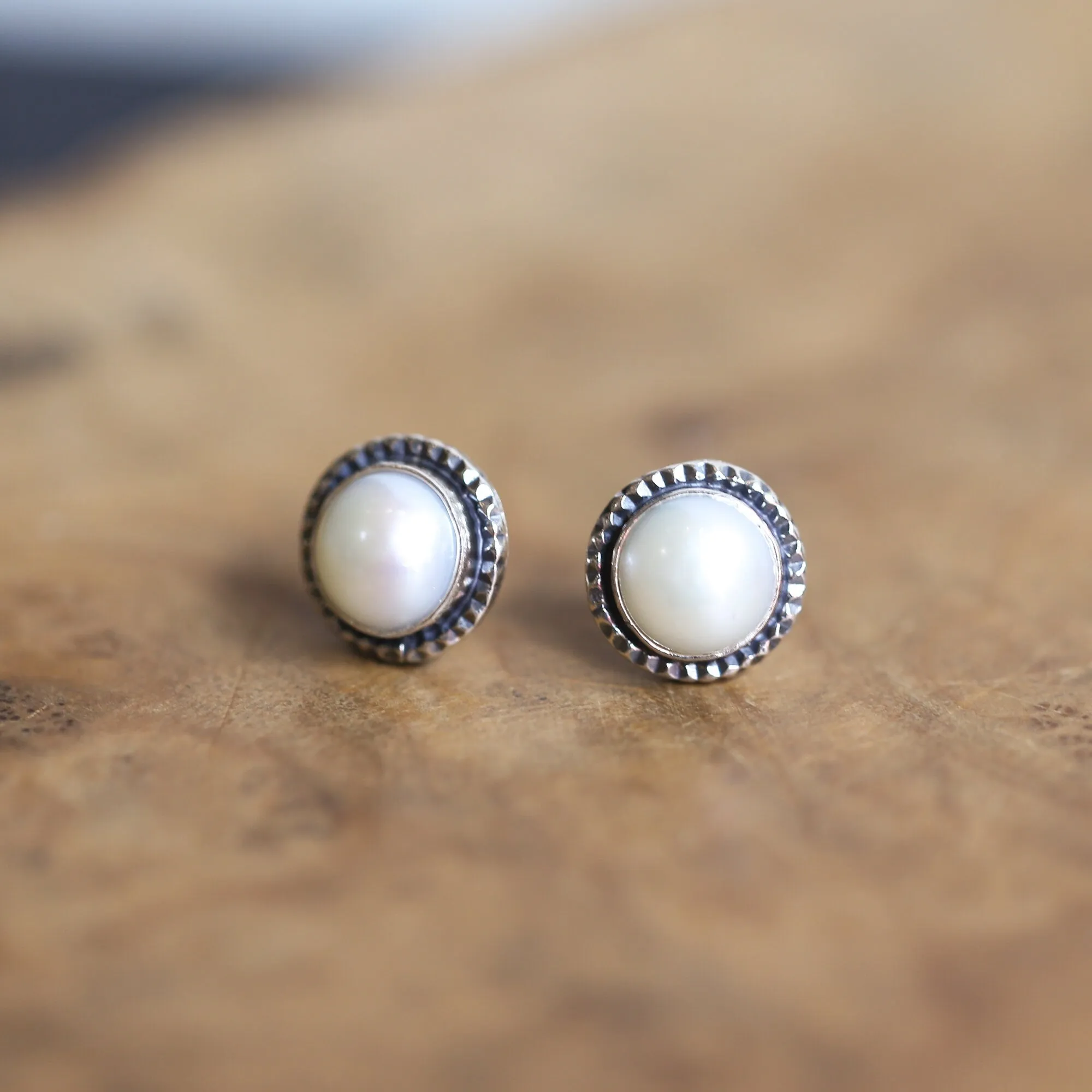 Freshwater Pearl Posts - Hammered Posts - .925 Sterling Silver - Mabe Pearl Earrings