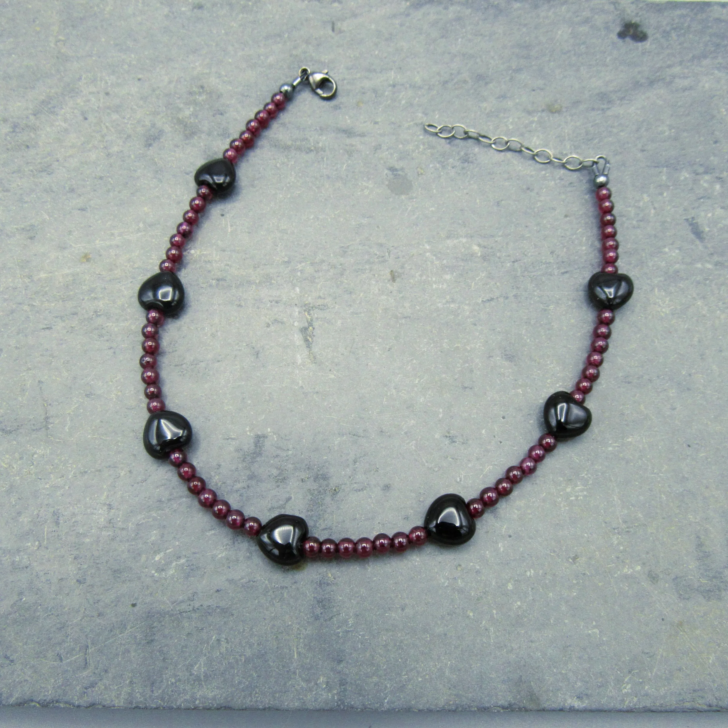 Garnet gemstones and Onyx Hearts Anklet with Oxidized Sterling