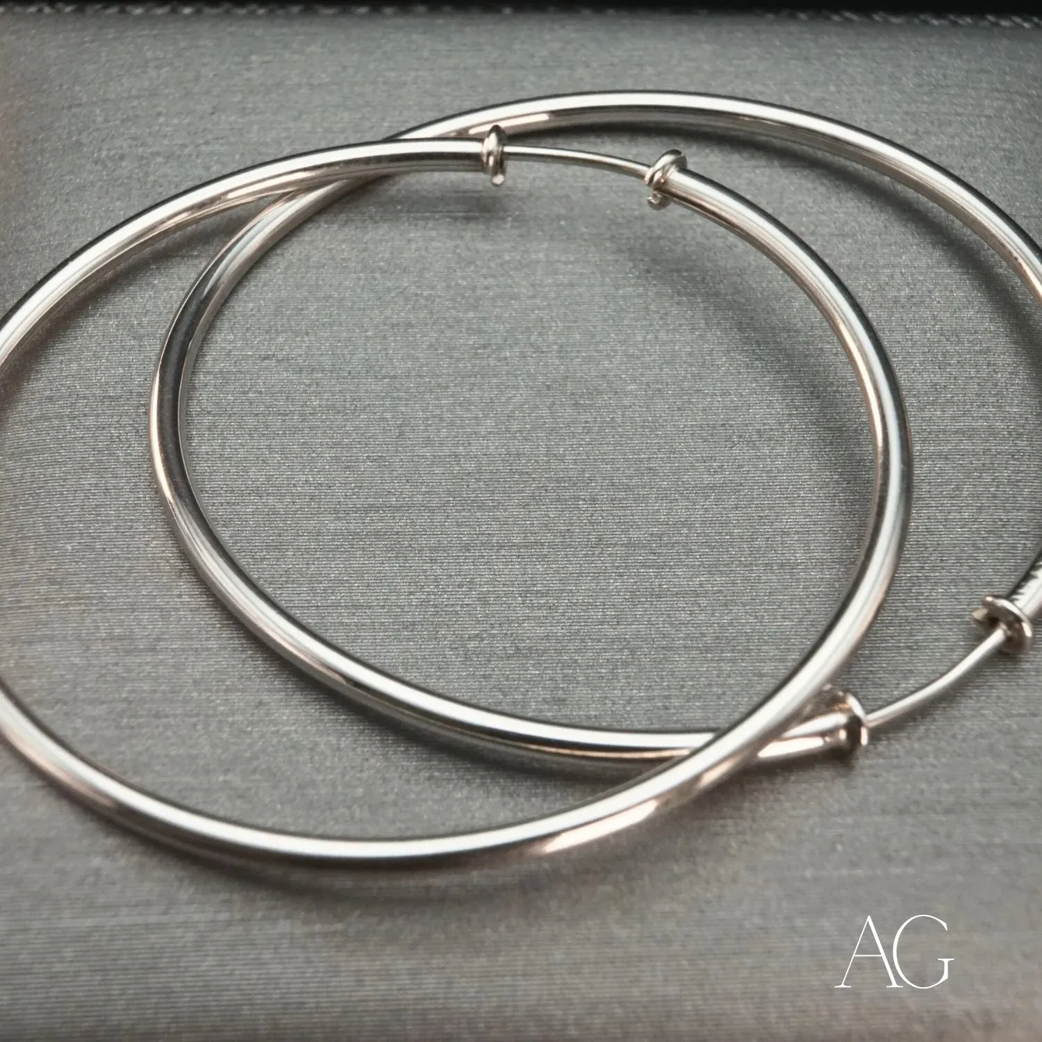 Luxury 18k White Gold Hoop Earrings