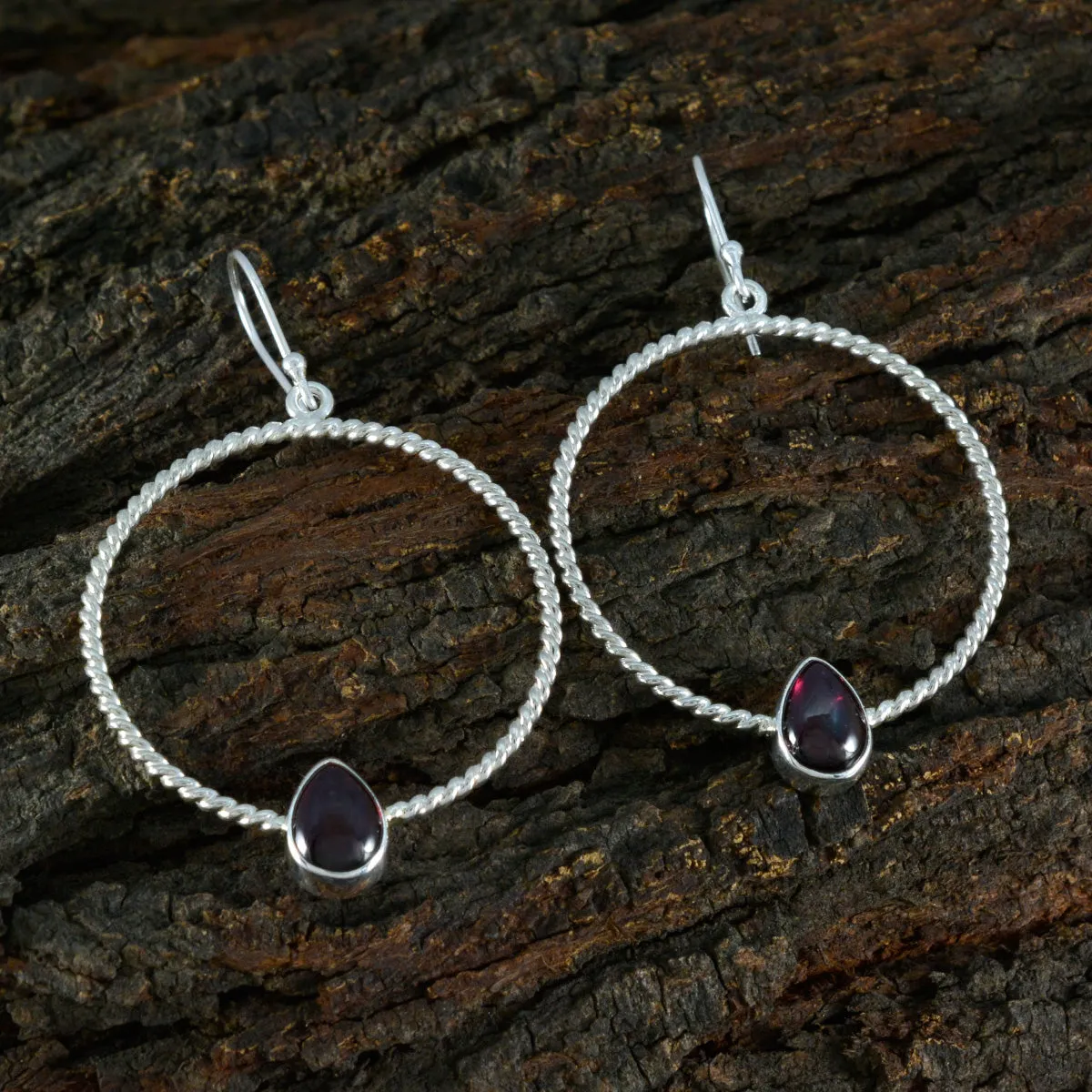 Riyo Arresting 925 Sterling Silver Earring For Wife Garnet Earring Bezel Setting Red Earring Dangle Earring