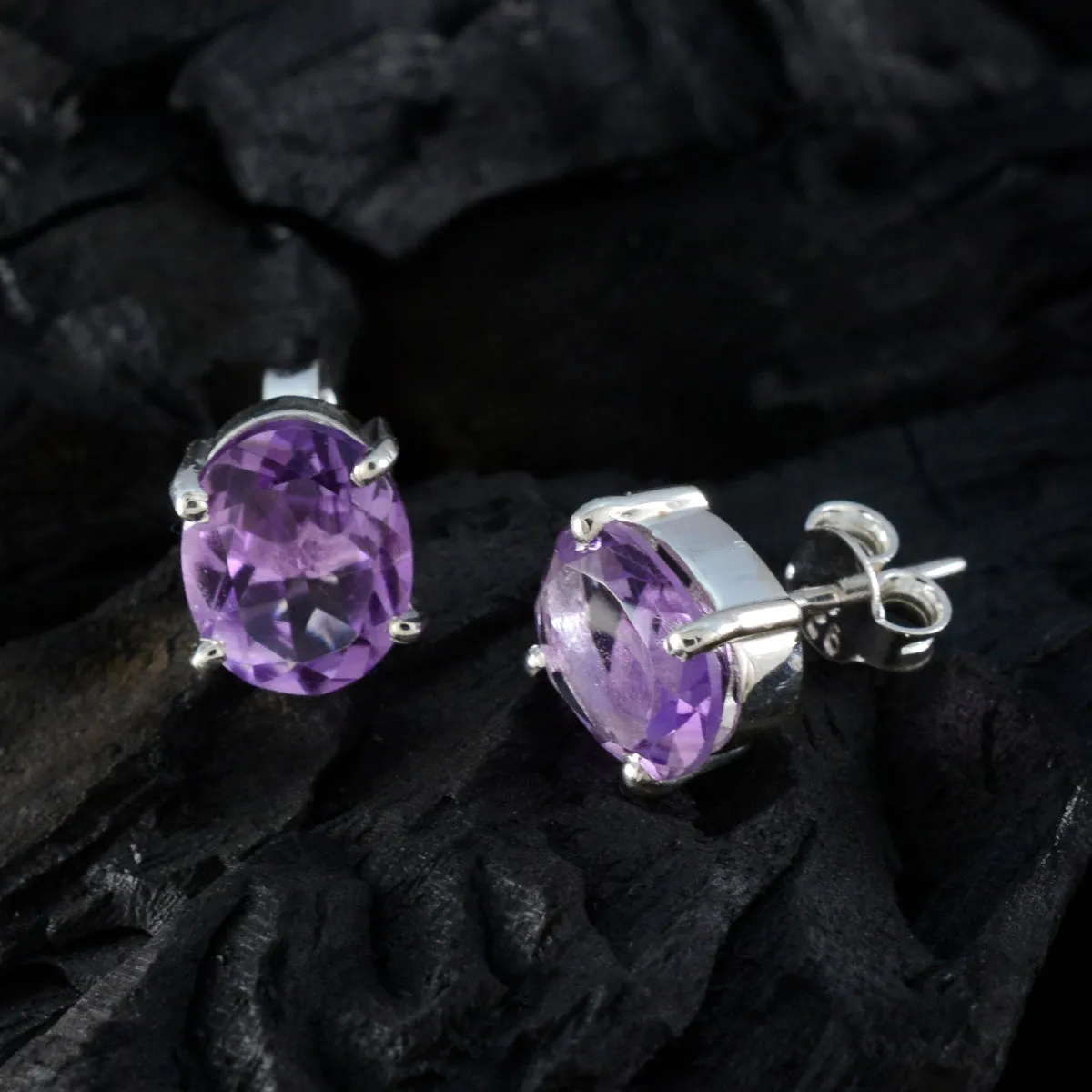 Riyo Beddable 925 Sterling Silver Earring For Femme Amethyst Earring Bezel Setting Purple Earring Stud Earring