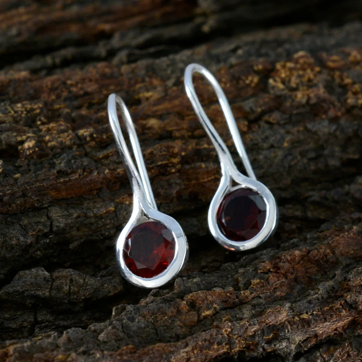 Riyo Fair 925 Sterling Silver Earring For Sister Garnet Earring Bezel Setting Red Earring Dangle Earring