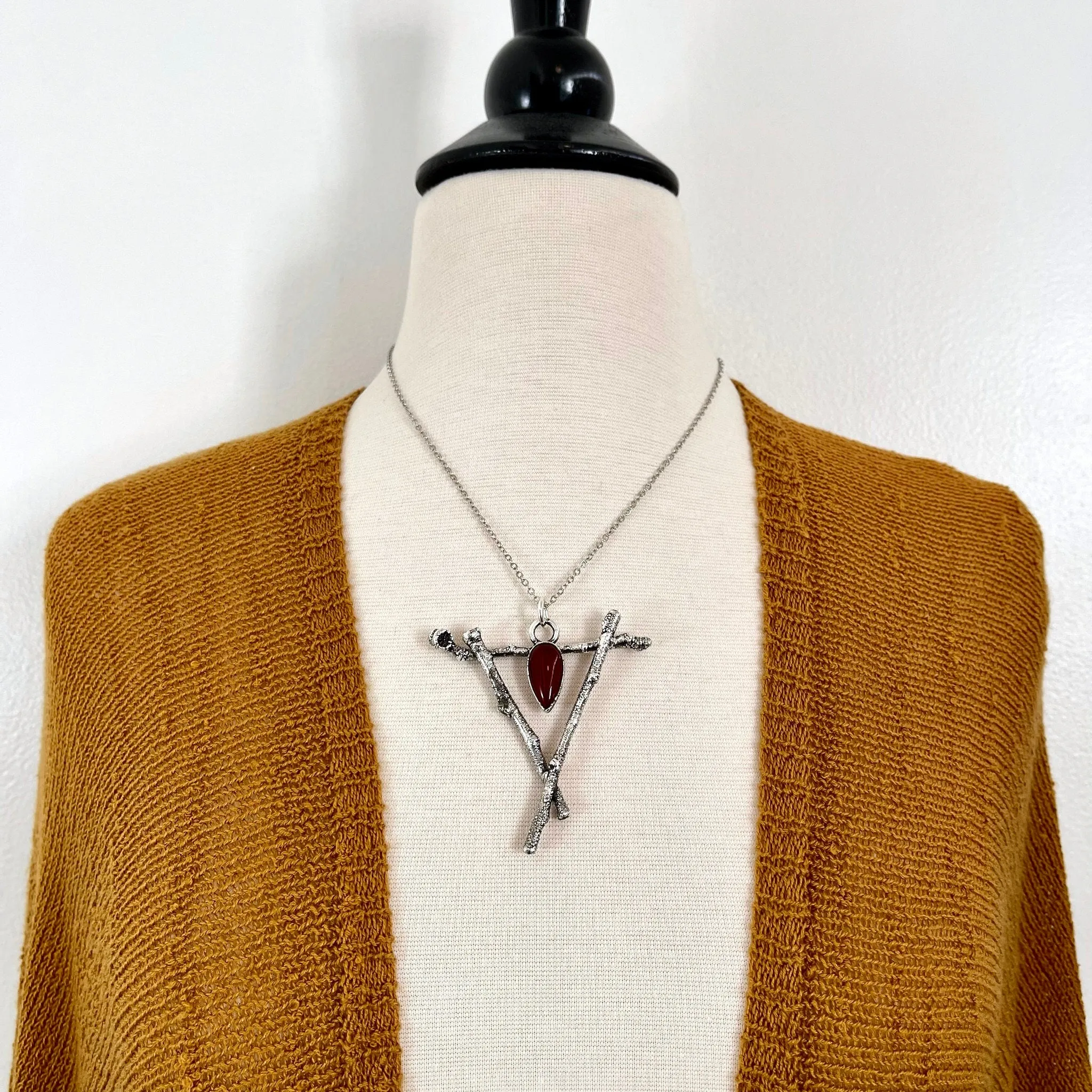 Sticks & Stones Crystal Necklace Pendant Carnelian Necklace / Big Crystal Necklace Silver