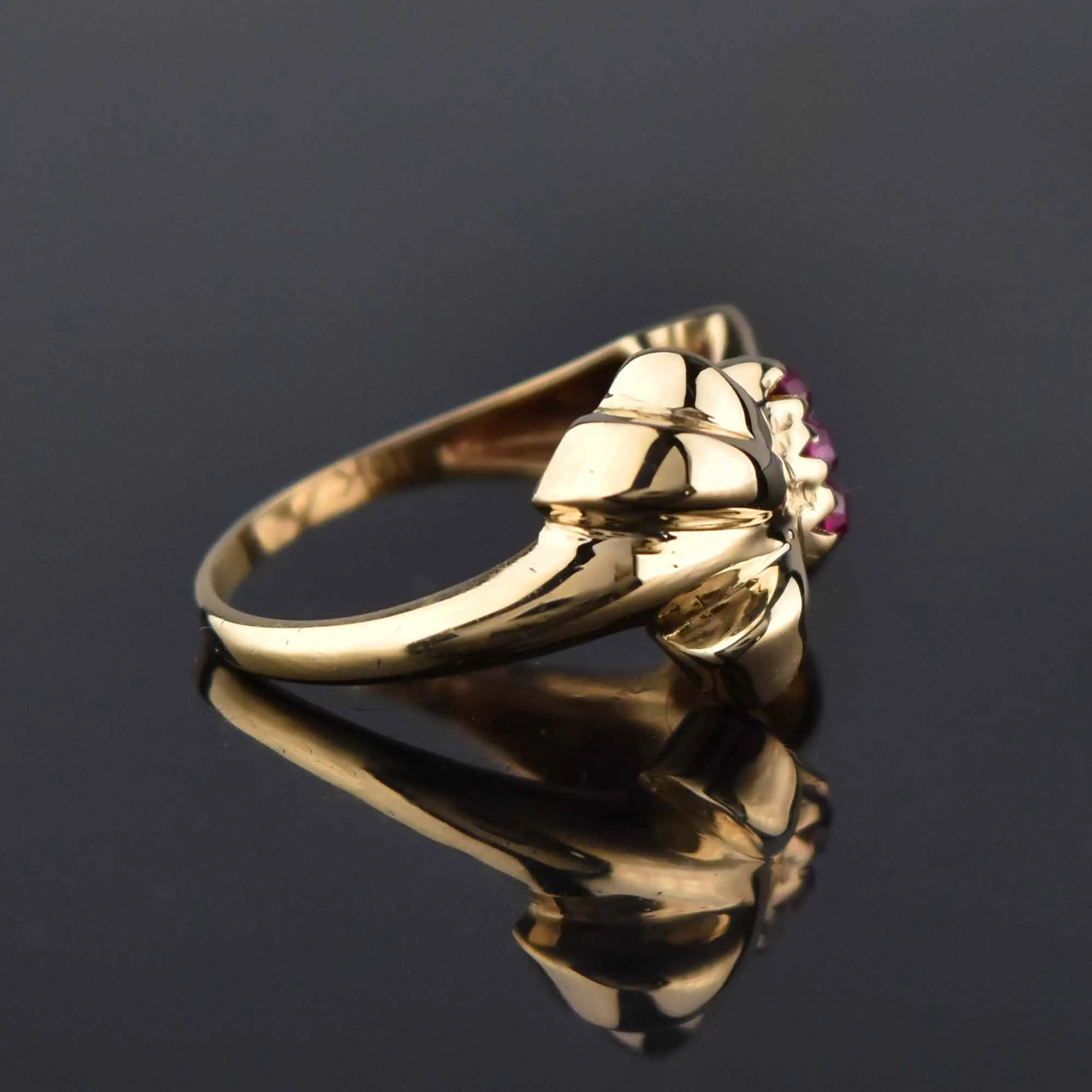 Vintage 10K Gold Ruby Gemstone Ribbon Bow Ring