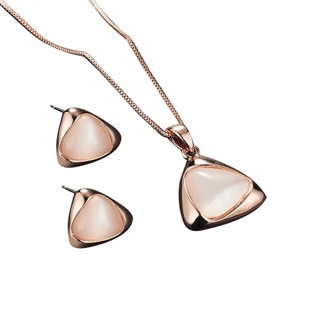 Women Faux Triangular Jewelry Set